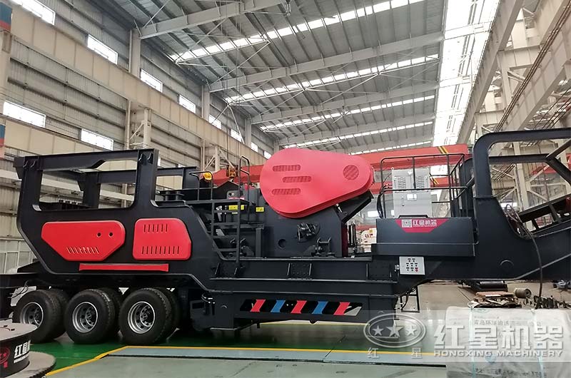 移動鄂式破碎機實拍 移動鄂式破碎機實拍