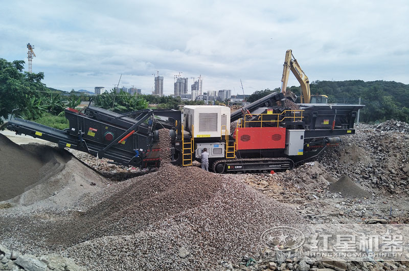 履帶移動(dòng)建筑垃圾處理現(xiàn)場 履帶移動(dòng)建筑垃圾處理現(xiàn)場