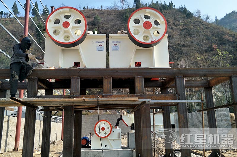 PEX 250×1000細鄂式破碎機 PEX 250×1000細鄂式破碎機